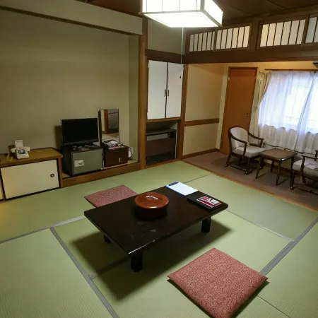 Tsurumakisou