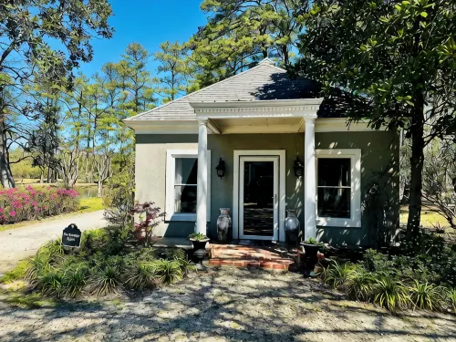 Charming one bedroom Carriage House a part of the Eden at Gracefield Event Venue - Alojamientos
