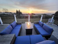 Relax and Enjoy the Million Dollar Views of the East Bay Area; Entire Guesthouse - Holiday Apartments