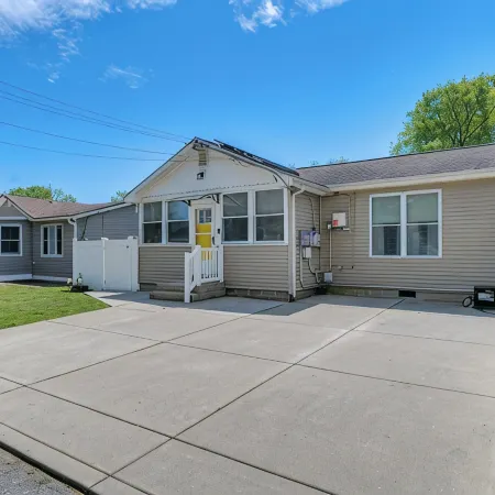 Cozy Beach house in Cape May, Jacuzzi, Game Room, Family and Pet Friendly