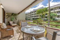 2BR/2BA White Sands Village-Ocean View Condo-footsteps from Magic Sands Beach ! - 2-Star