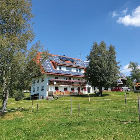 Cozy Vacation Apartment Just 3 km from Schluchsee - Ideal for Families & Couples