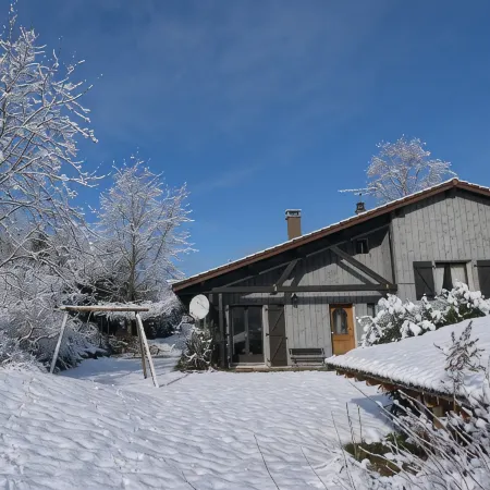 Quiet, Chalet for 2 to 6 people, Label 3 CléVacances, Free Con WI-FI