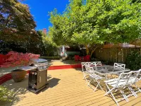 Ballard Brick Tudor • A/C • Dog-Friendly 발라드 호텔