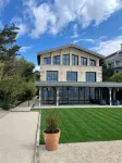 Exceptionnelle Villa en Front de Mer, Accès Privé Plage, Piscine - Pools