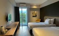 Rogers Hotel Manado - 마운틴 뷰