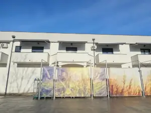 Lux Apartmani Novi Park