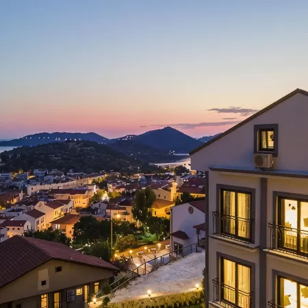 Lobelya Suites