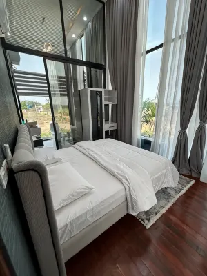 The Paralia - 3bedroom Beach Villa - 4つ星