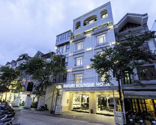 เนเจอร์ บูทีค โรงแรม - เหงียน ถิ เงีย โรงแรมในด่าหลัต