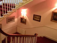 The Royal Victoria & Bull Hotel - Bãi đậu xe