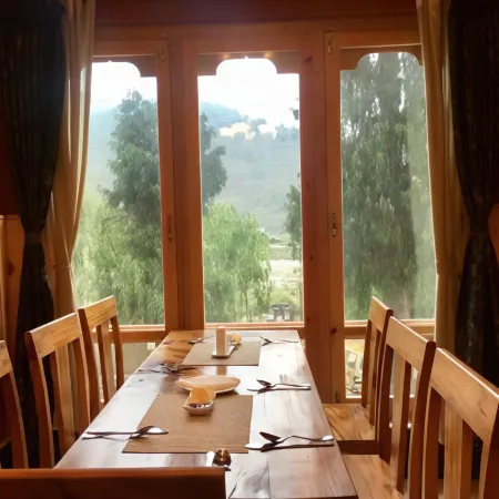 Hotel Khamsum