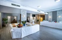 Aqualux Wellness- & Tagungshotel Hotels in Bad Salzschlirf