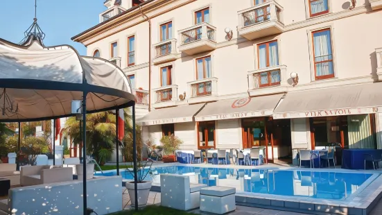 Hotel Villa Savoia