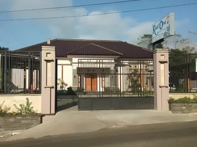 Kedai Oma Syariah Mitra RedDoorz Các khách sạn ở Cigugur
