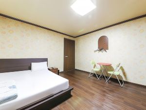 Sangmu Motel Gwangju