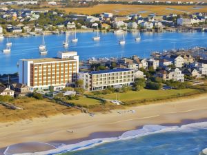 Blockade Runner Beach Resort