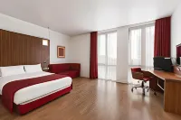 Ramada Encore by Wyndham Leicester City Centre Hotels near University of Leicester