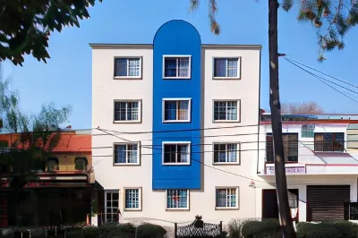 La Casa Azul (Zona de Hospitales)