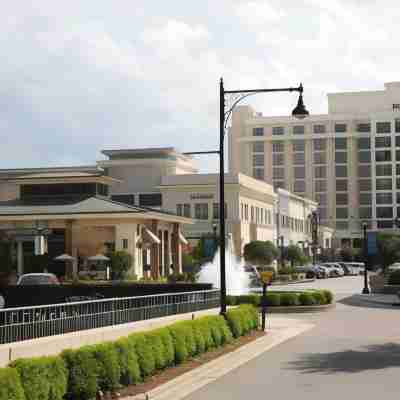 Renaissance Raleigh North Hills Hotel Hotel Exterior