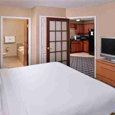 TownePlace Suites Detroit Warren Rooms