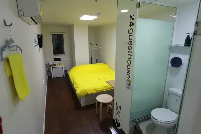 24 Guesthouse Myeongdong Town