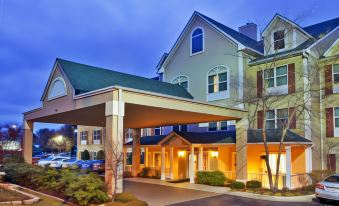 Country Inn & Suites by Radisson, Dalton, GA