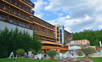 Silvanus Hotel