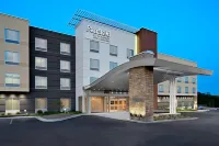 Fairfield Inn & Suites Lake Geneva Hotels in Geneva