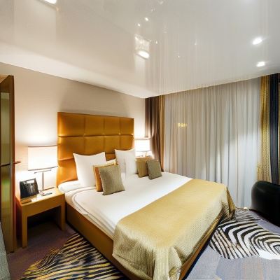 Family Suite (Pravo-Bulachnaya Str., 49) Luciano Photo
