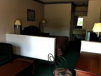 Deluxe Inn & Suites