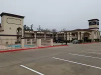 HomeBridge Inn and Suites Các khách sạn ở Beaumont