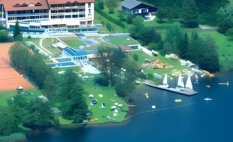 Familien- Sportresort Brennseehof