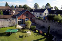 Fab House - les Maisons Fabuleuses Hotels in Chamant