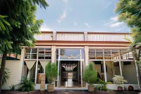Hotel la Estacion - 3-Star