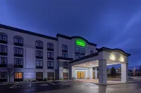 Wingate by Wyndham Erie Hotel di Washington Township