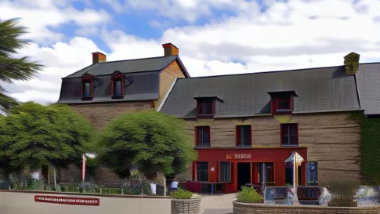 Logis Hotel, Restaurant et Spa le Relais de Broceliande