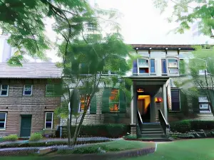 Inn at Glencairn