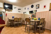 Hostel 24 - 2-Star