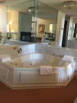 Lockport Inn and Suites Hotels in Lockport