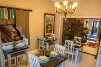 Grey Manor Guesthouse - breakfast