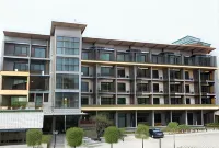 Samkwan Village - balcony