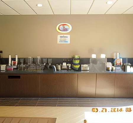 Super 8 by Wyndham Hershey Chocolate Avenue