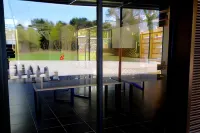 Auberge des VoyaJoueurs Hotels in Taupont