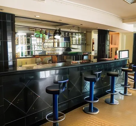 Golden Park Hotel