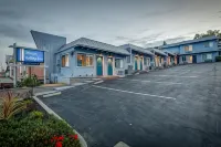 Silicon Valley Inn - parking