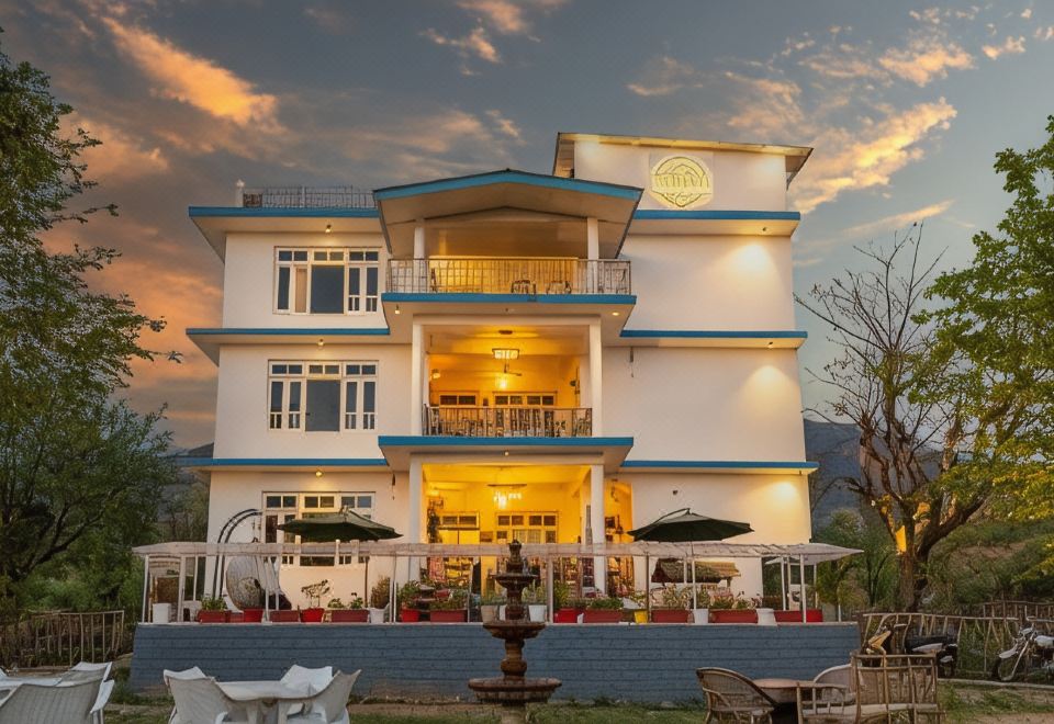 hotel overview picture