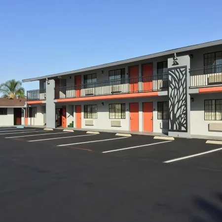 Journey Inn