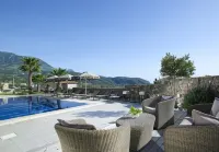 Anaxo Resort - Swimmingpools
