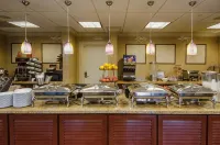 West Inn & Suites - breakfast